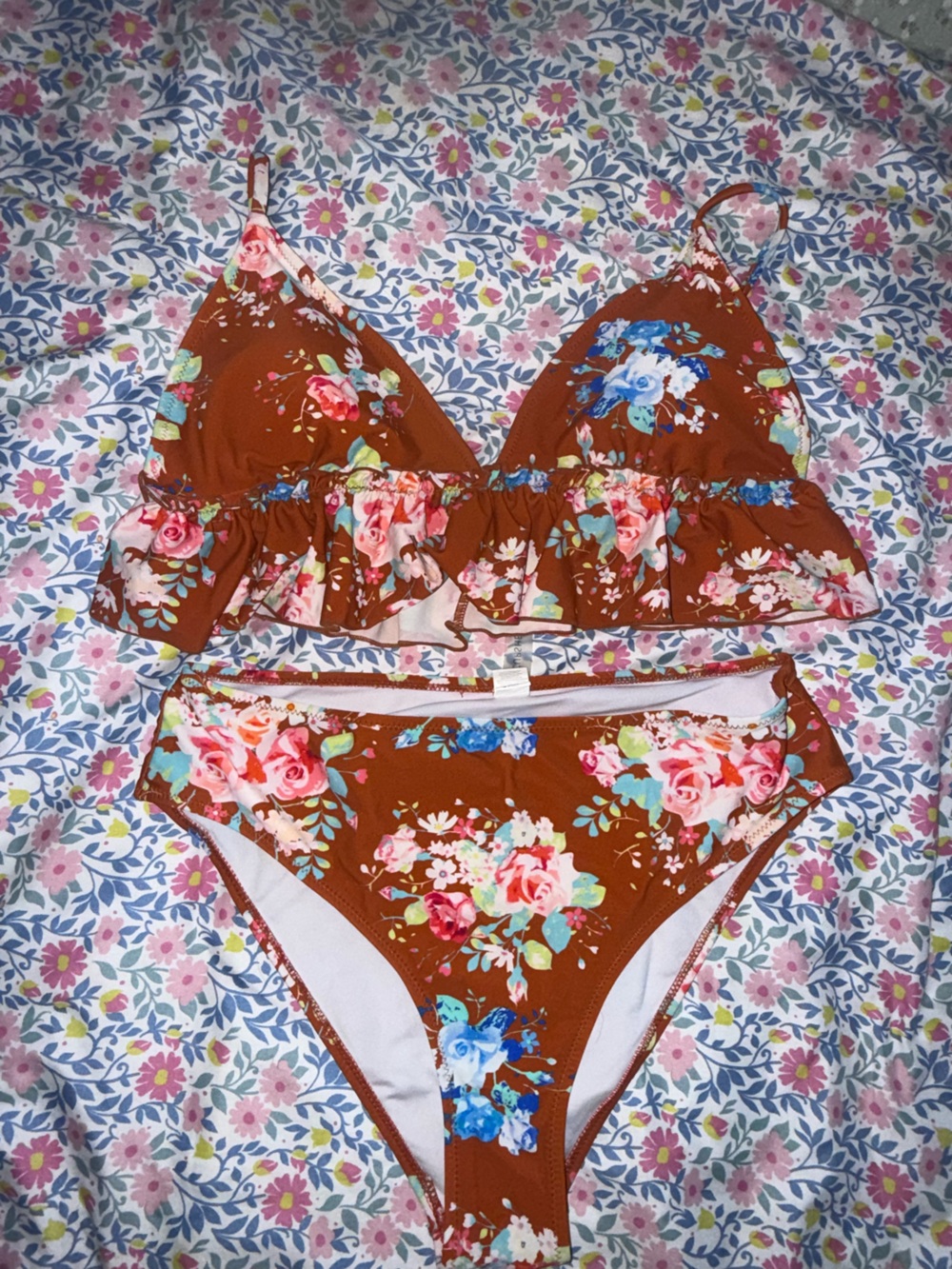 Cupshe Brown Floral Ruffle triangle Bikini Top & Bottom Caramel Blossom Ruffled